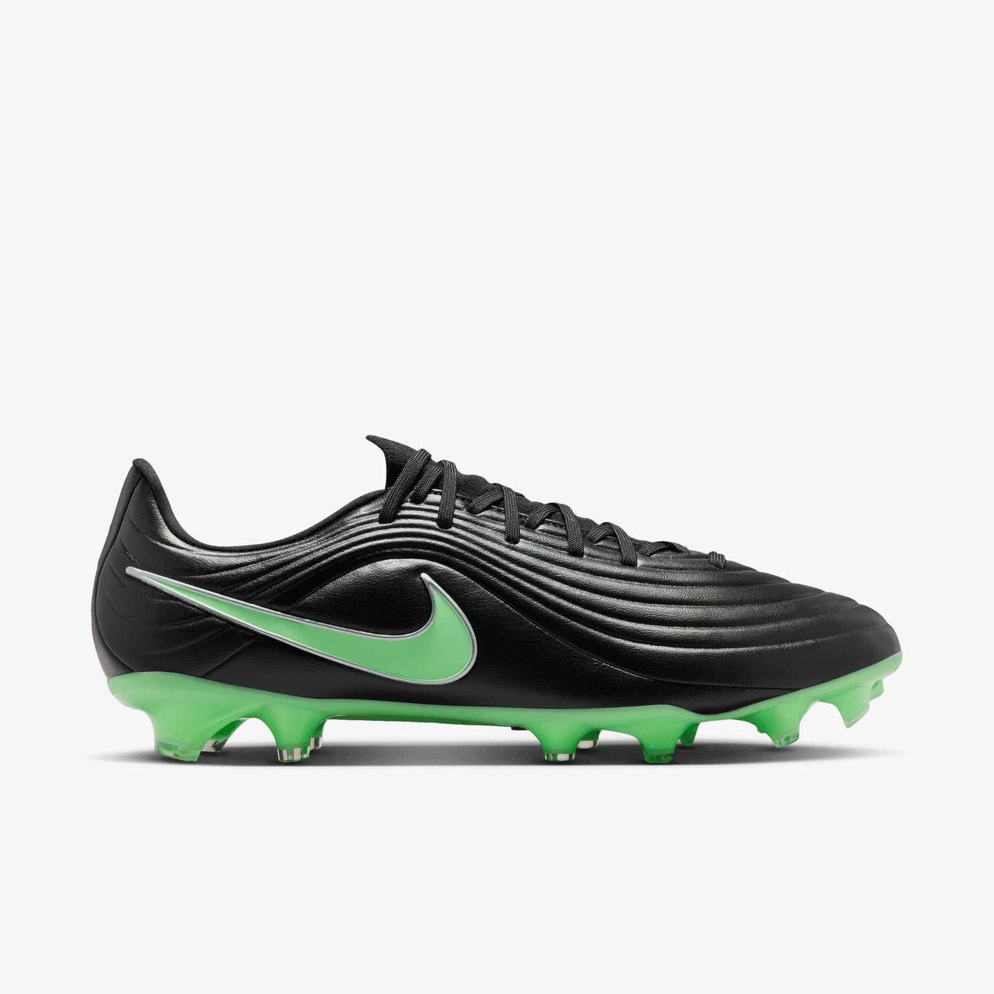 IB1600-001 NIKE TIEMPO MAESTRO ACADEMY FG